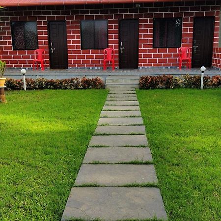Dandeli Crocodile Edge Home Stay Zewnętrze zdjęcie